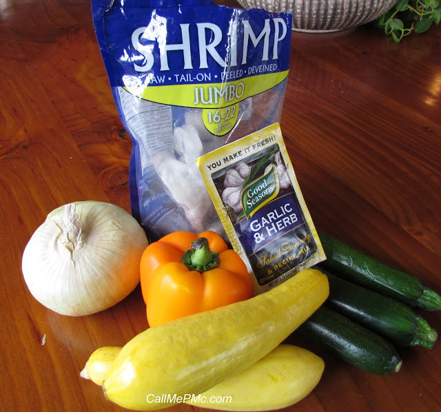 http://www.callmepmc.com/2013/02/healthy-shrimp-vegetable-foil-pack-dinner-recipe.html Healthy Shrimp and Vegetable Foil Pack Dinner