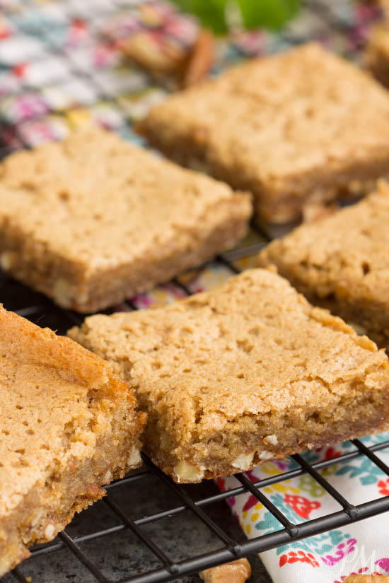 Caramel Brownies are sweet, soft, chewy, buttery with deep caramel notes. A simple dessert recipe that's perfectly rich, moist, indulgent, and ready in 30 minutes! dessert bars, blondies, brownies, snack, recipe Caramel Brownies