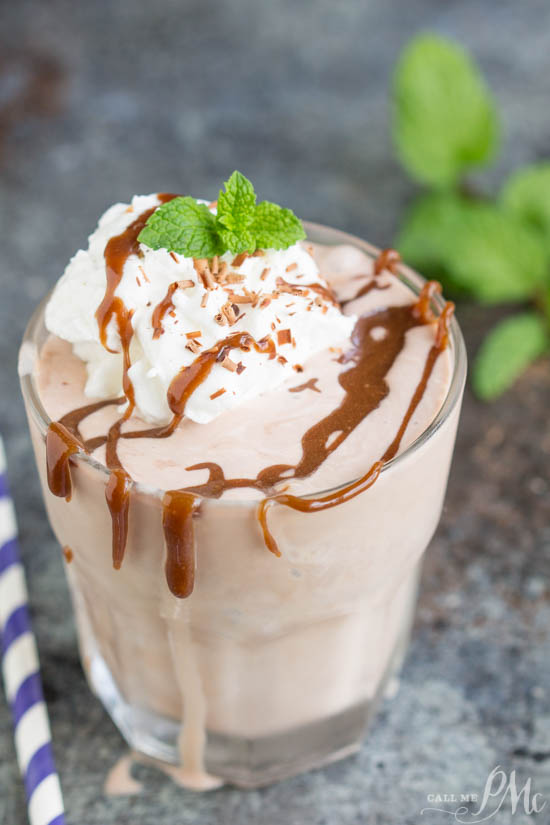 Bailey's Banana Smoothie. The simplicity of this cocktail is part of the charm of it. Who wants to spend a lot of time making cocktails? The simplicity of this cocktail is part of the charm of it. Who wants to spend a lot of time making cocktails? Bailey's Banana Smoothie