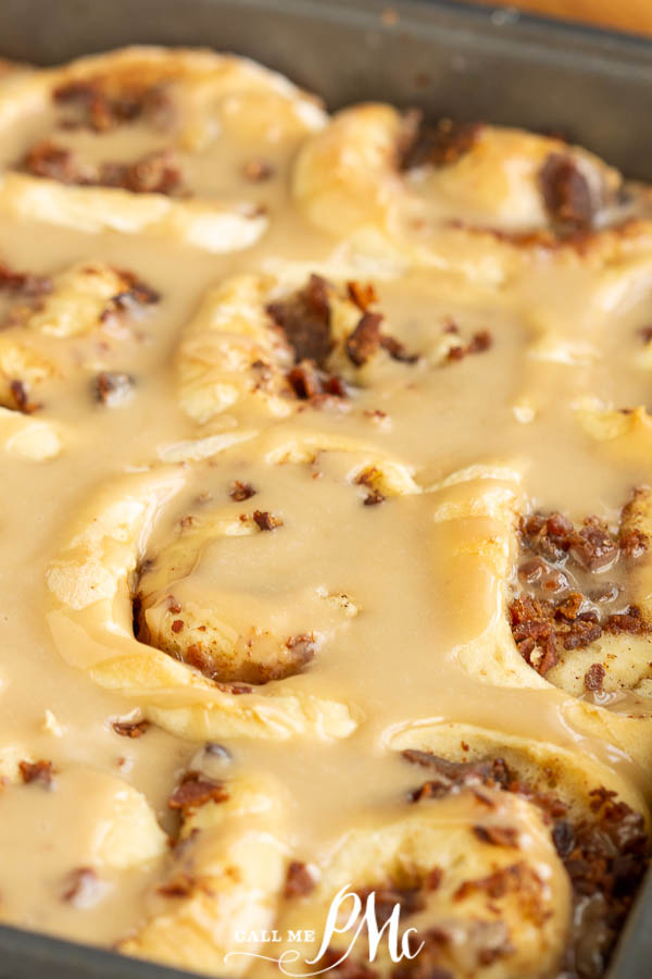 Bacon Breakfast Rolls with Maple Glaze recipe - soft, tender yeast dough is filled with bacon & smothered in maple frosting. #breakfast #cinnamonrolls #bacon #maple #recipe #yeastdough #callmepmc Bacon Breakfast Rolls with Maple Glaze
