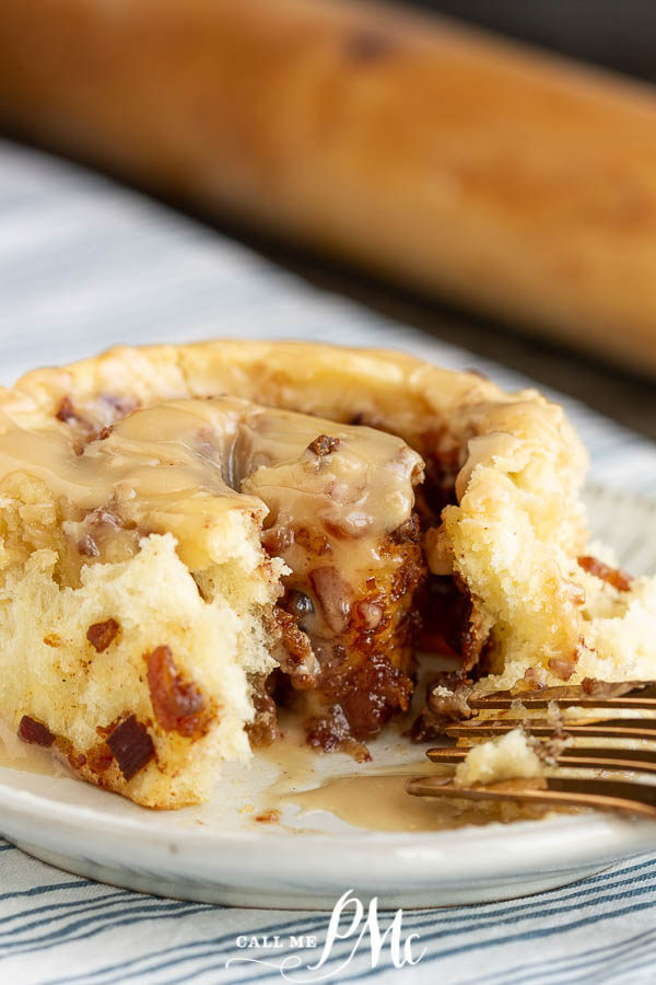 Bacon Breakfast Rolls with Maple Glaze recipe - soft, tender yeast dough is filled with bacon & smothered in maple frosting. #breakfast #cinnamonrolls #bacon #maple #recipe #yeastdough #callmepmc Bacon Breakfast Rolls with Maple Glaze