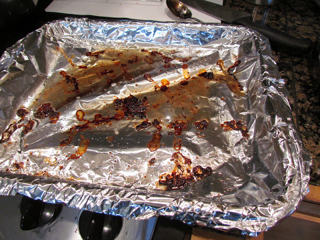 bacon grease on foil-lined pan grease in pan
