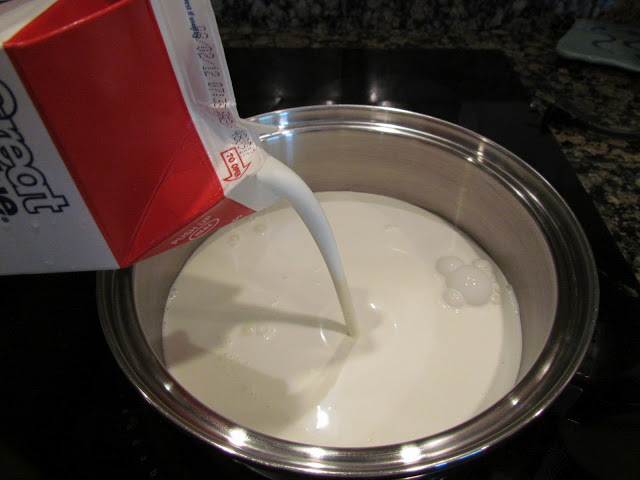 heavy cream in pan
