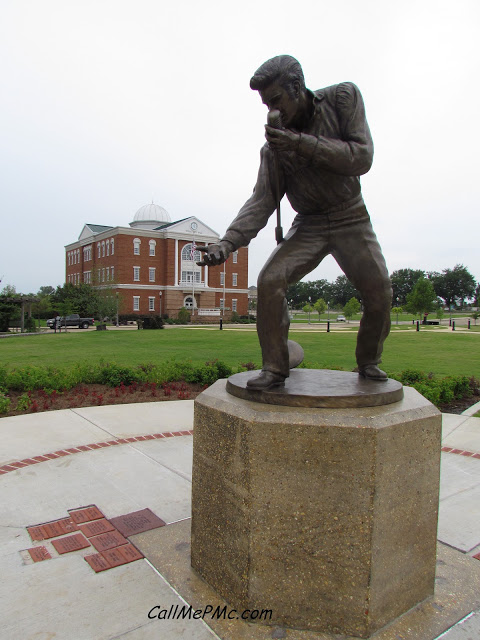 Elvis Statue at Fairpark, Tupelo, MS