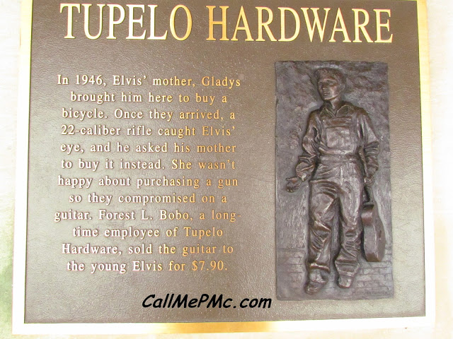 Momument signage at Tupelo Hardware, Tupelo, MS
