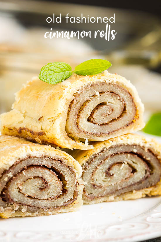 These Cinnamon Rolls are ridiculously easy to make and ready in under 45 minutes. They are packed with cinnamon sugar and taste amazing. #oldfashioned #noyeast #piecrust #cinnamon #cinnamonrolls #sweetrolls #fromscratch #recipe These Cinnamon Rolls