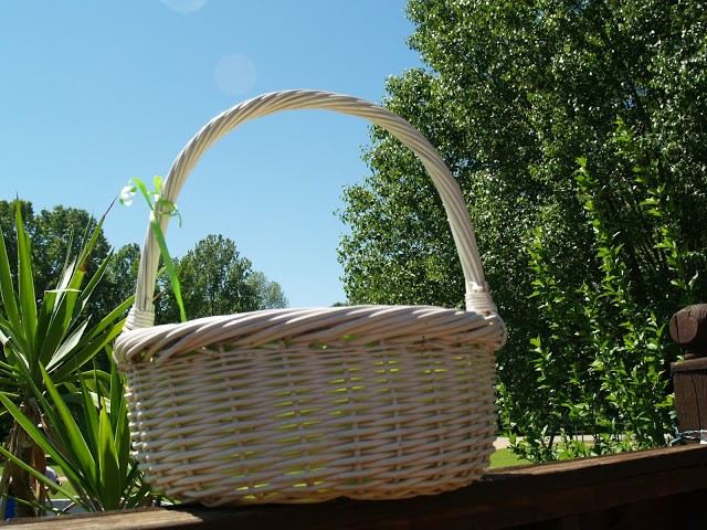 fabric lined wicker Easter basket