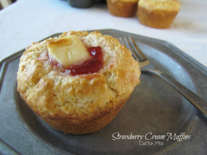 strawberry-cream-muffins-call-me-pmc-1