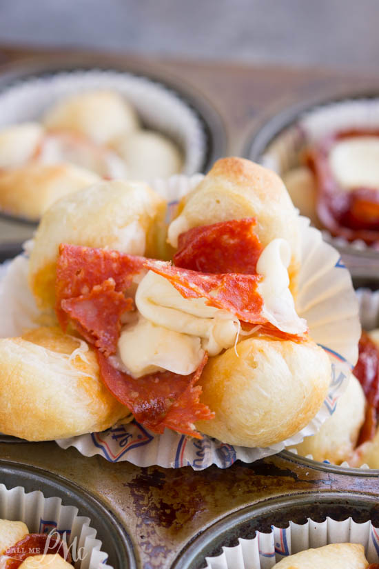 Simple Pepperoni Rolls 