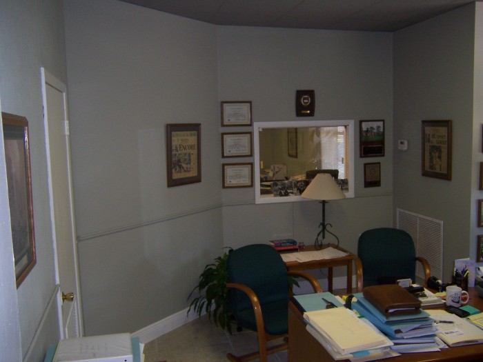 06-03-2010 003   office