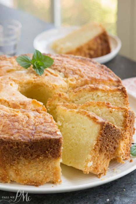 Amaretto Pound Cake. Cream Cheese Pound Cake