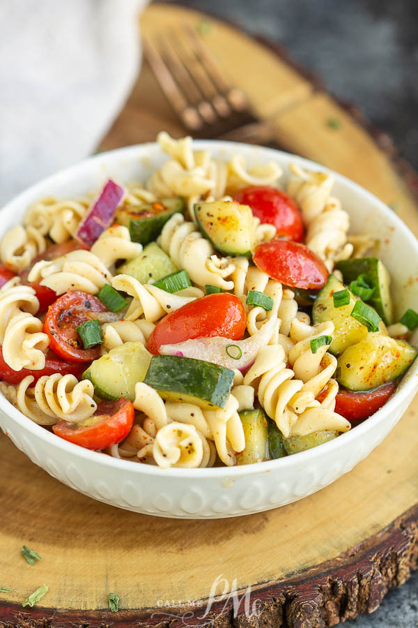 ZESTY GREEK PASTA SALAD