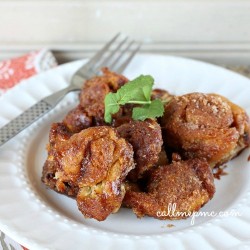 SlowCooker Cinnamon Roll Monkey Bread