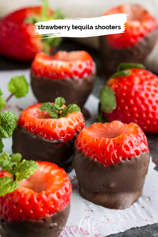 Novelty Chocolate Covered Strawberry Shooters with edible shot glass is perfect for your next party or a night in! #cocktails #happyhour #strawberries #tequila #tequilashot #drinks #easy #recipe #chocolate Cocktail shooters!