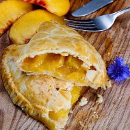 Three Ingredient Fresh Peach Hand Pies
