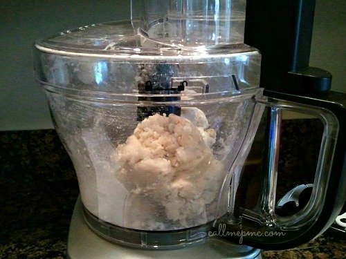 I'm going to teach you how to make an easy, tender, and flaky pie crust. In fact, it's my Never Fail Pie Crust!ย #pie #piecrust #recipe #dessert #tart Never Fail Pie Crust