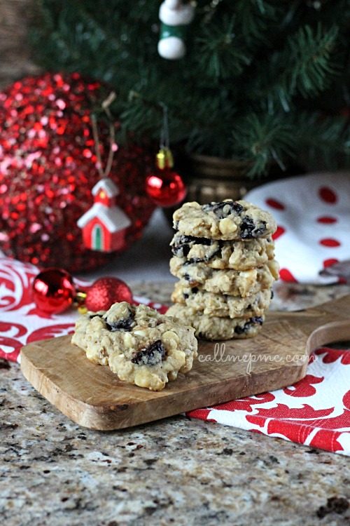 White Chocolate Chip Cherry Oatmeal Cookies White Chocolate Chip Cherry Oatmeal Cookies