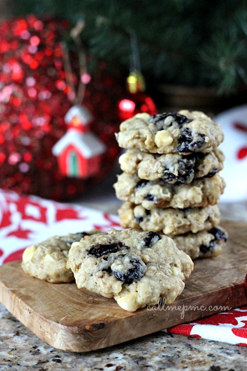 White Chocolate Chip Cherry Oatmeal Cookies