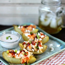 Slow Cooker Buffalo Chicken Potato Skins