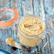 HOMEMADE PEANUT BUTTER