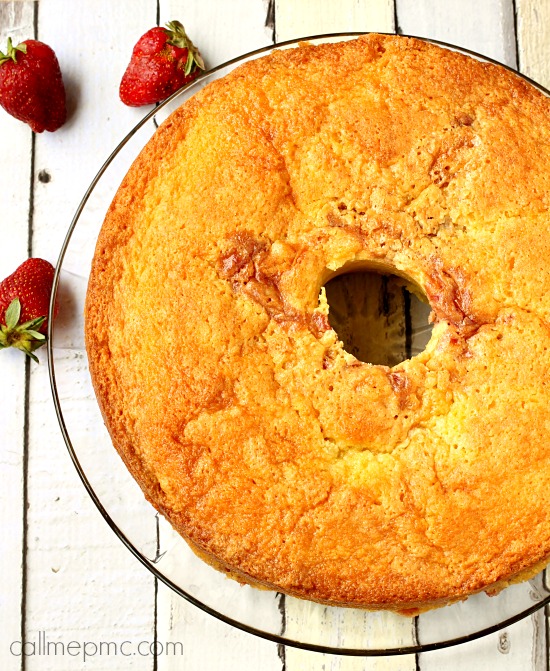 Strawberry Pound Cake 