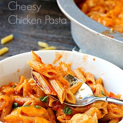 One Pot Cheese Chicken Pasta Manwich