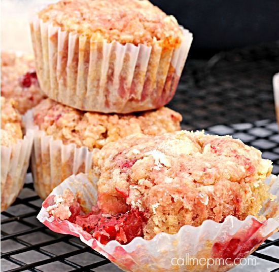 Strawberry Muffins with Almond Milk and Coconut Oil