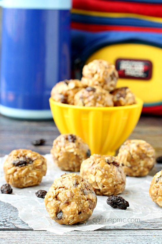 energy balls with oats and raisins