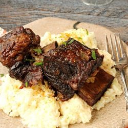 Red Wine Pomegranate Slow Cooker Short Ribs