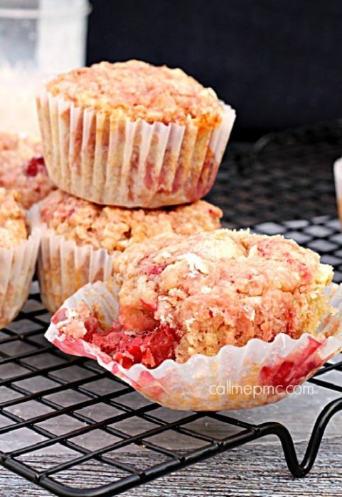 Strawberry Muffins with Almond Milk and Coconut Oil