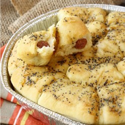 Poppy Seeds Sausage Rolls
