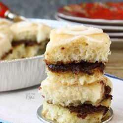 Sister Schubert's Cinnamon Roll Apart Bread