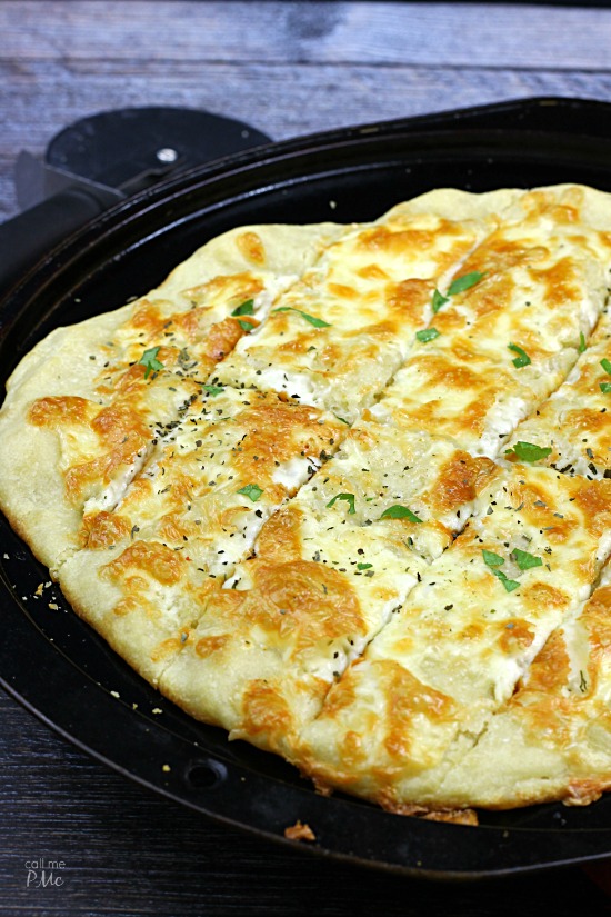 pizza dough cheesy breadsticks from callmepmc.com an easy recipe for cheese bread that can be used for pizza or calzones