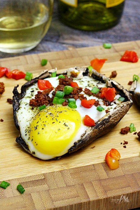 Paleo Stuffed Baked Eggs Portobello Mushrooms