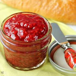 raspberry sauce