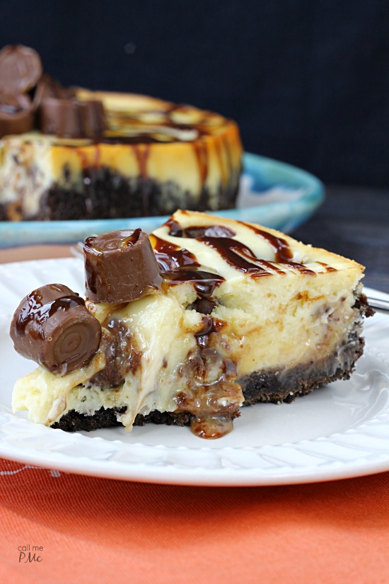 Rolo Cheesecake Recipe with chocolate cookie crust, easy dessert recipe
