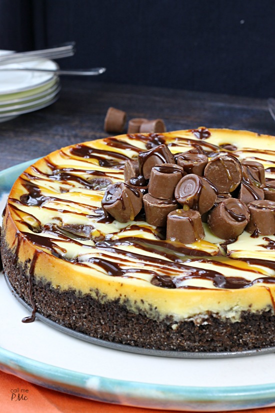 Rolo Cheesecake dessert recipe with chocolate cookie crust, easy recipe