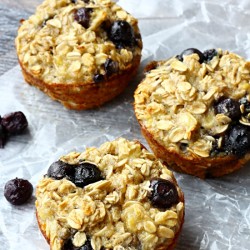 Baked Blueberry Oatmeal Cups