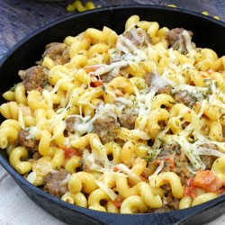 Italian Sausage in Tomato Cream Sauce Pasta