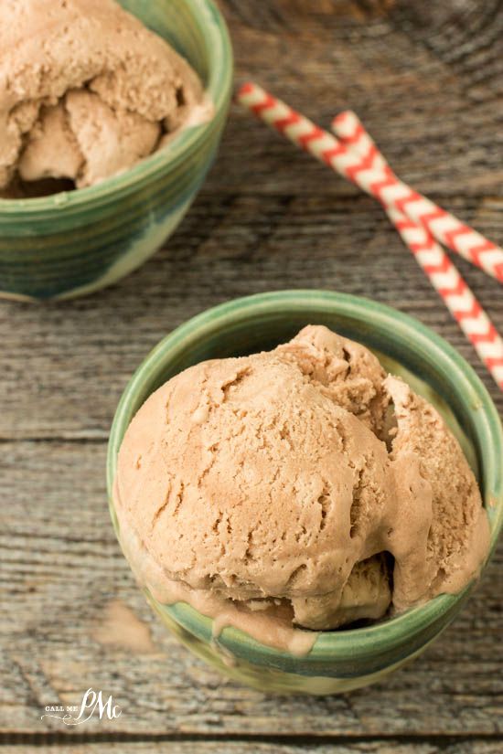 Copycat Wendy\'s Frosty 3 Ingredient Almond Milk Ice Cream 