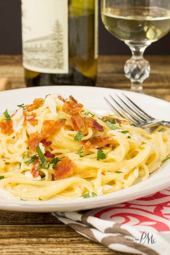 20 Minute One Pot Pasta Carbonara delicious recipe, easiest pasta dish ever! #OnePanPronto #ad