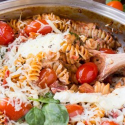 One Pan Spinach Cheese and Fire Roasted Tomato Pasta
