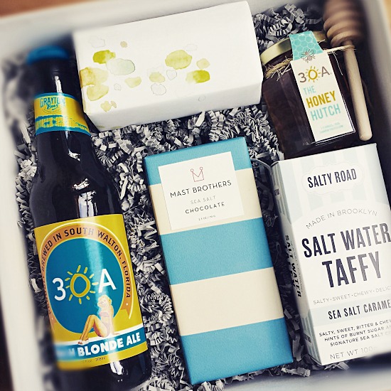 Visit South Walton #BlognBeachRetreat was a weekend blogging retreat at the beautiful Watercolor Inn & Resort on the white sand beaches of Florida. Teak and Twine, Visit South Walton gift bag