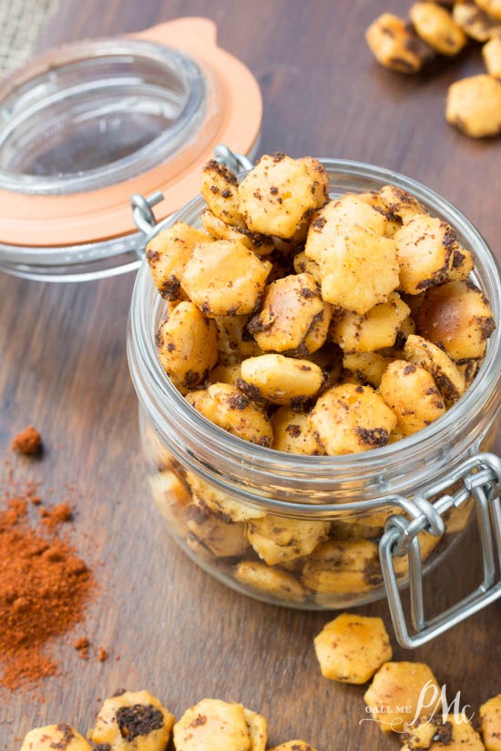 Spicy Taco Oyster Crackers because hot and spicy and is a good thing! Spicy Taco Oyster Crackers