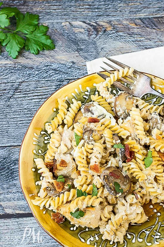 Stove Top Chicken Ricotta Pasta is full of chicken, bacon, mushrooms and more. Bonus? It's ready in less than 30 minutes! Stove Top Chicken Ricotta Pasta