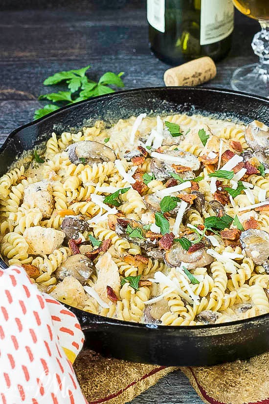 Stove Top Chicken Ricotta Pasta is full of chicken, bacon, mushrooms and more. Bonus? It's ready in less than 30 minutes!