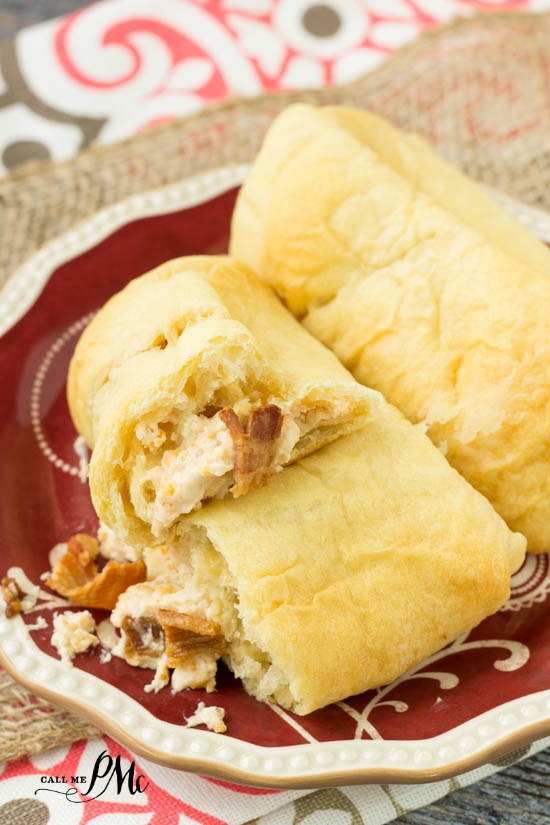 Bacon Cheese Crescent Rolls recipe is butery and flaky crescent rolls filled with a smoky, cheesy, creamy mixture
