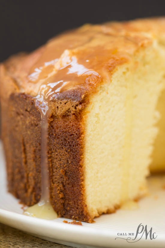 Old Fashioned Blue Ribbon Pound Cake 