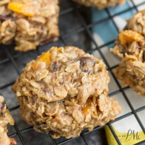 Healthy Oatmeal Date Breakfast Cookies