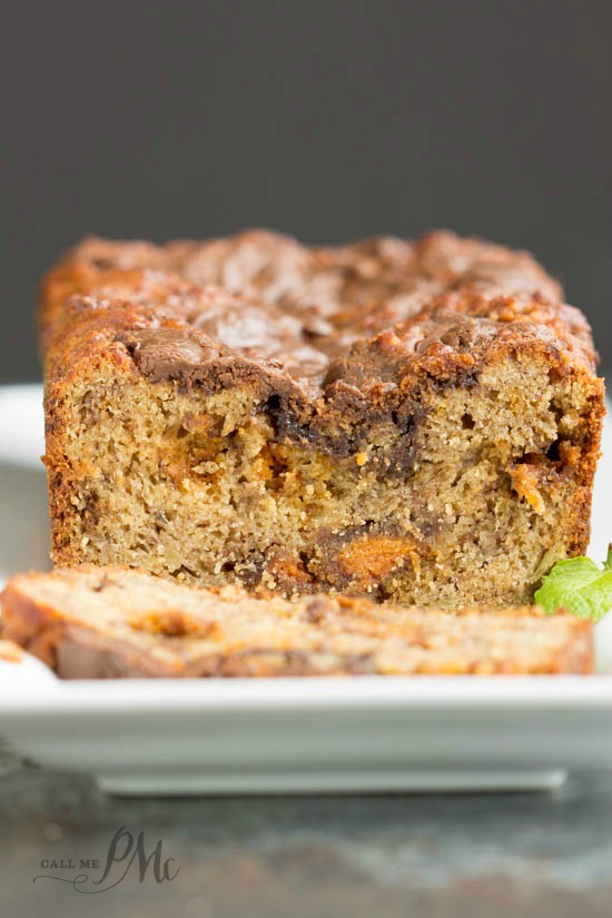 Nutella Swirled Peanut Butter Roasted Banana Bread recipe is jam packed with sweet bananas, peanut butter, and Butterfinger candy bars. This banana bread recipe is then topped with Nutella spread making it extremely decadent and flavorful. Nutella Swirled Peanut Butter Roasted Banana Bread Swirled Peanut Butter Banana Bread can be prepared in minutes and doesn\'t require a mixer.